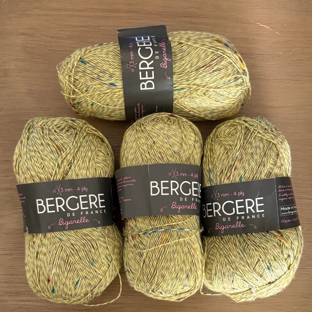 NWT Bergere de France Bigarrelle Anis Yarn - Yellow with Multicolor Flecks